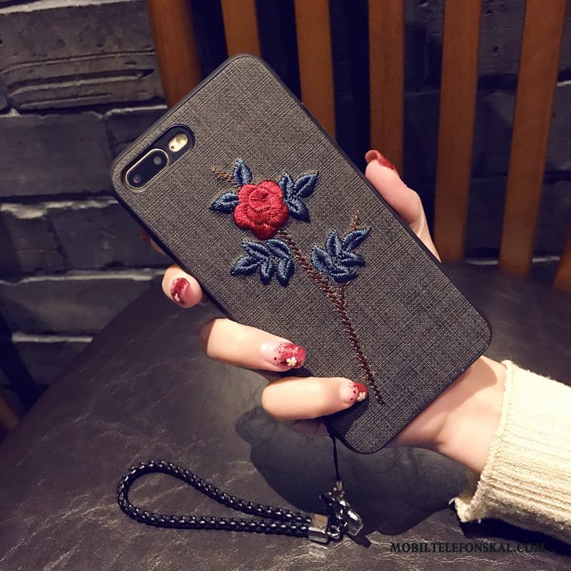 iPhone 7 Plus Skal Telefon Fallskydd Mörk Broderi Fodral Blommor Mjuk